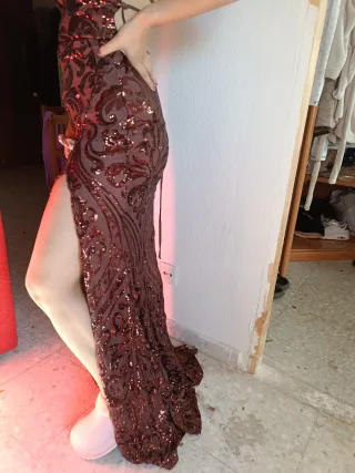 Vestido de fiesta lentejuelas rojo y dorado