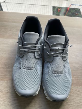 Zapatillas On Running Cloud X Gris
