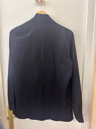 Camisa o blusa negra Mango