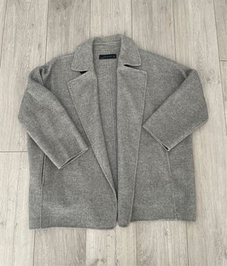 Abrigo Zara Gris