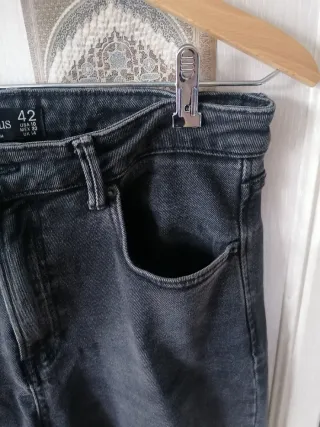 Pantalón Mujer Stradivarius