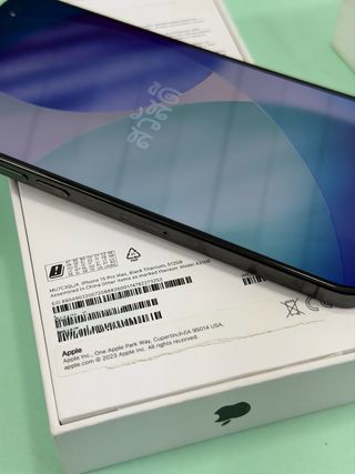 iPhone 15 Pro Max Negro Espacial