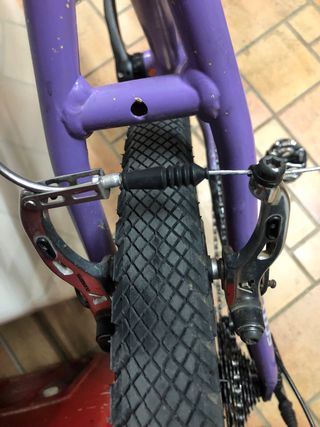 Bicicleta Gravel Morada