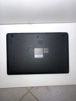 Acer Aspire ES1-571 (i3-5ª Gen)