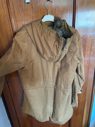 Abrigo Only marrón talla M con capucha