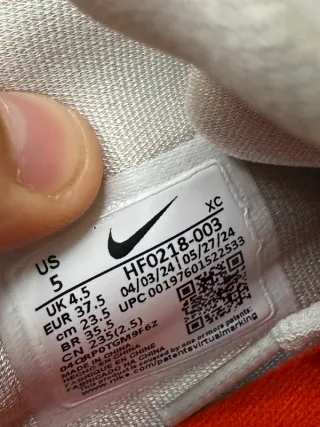 Nike Scarpe Taglia 37.5