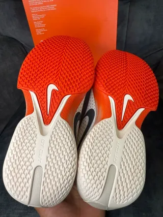 Nike Scarpe Taglia 37.5