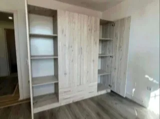 Armario modular madera color beige/marrón