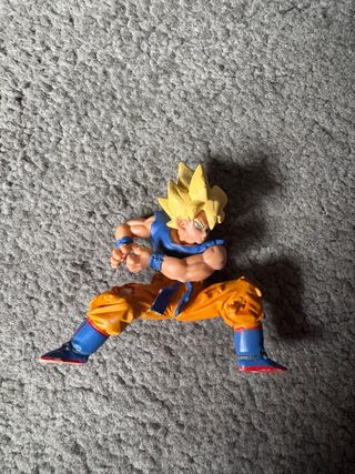 Muñeco Goku Super Saiyan
