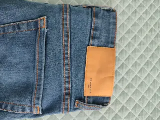 Vaqueros azules hombre talla 36