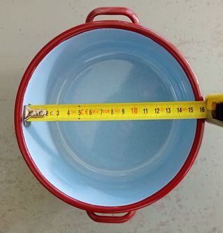 Cacerola con tapa 16 cm acero vitrificado