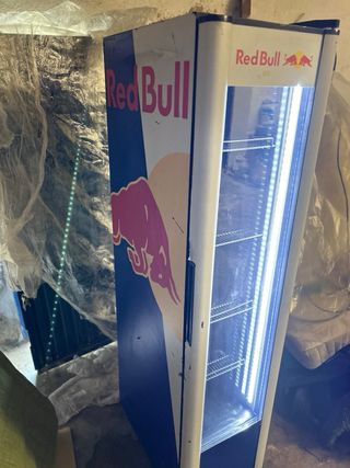 Nevera Red Bull
