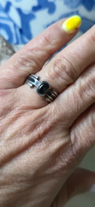 Anillo antiguo plata y azabache