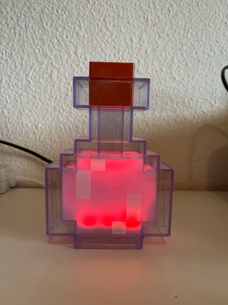 Lámpara temática de Minecraft