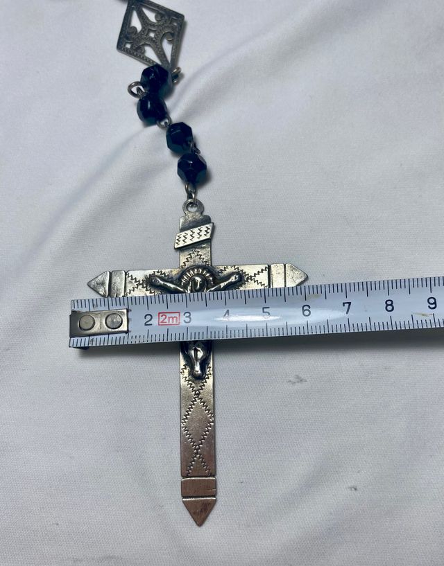 Rosario antiguo de plata y azabache