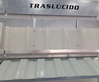 Planchas translúcidas para cerramientos