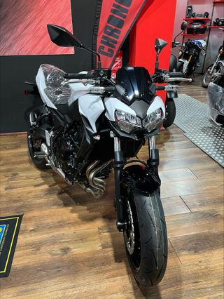 KAWASAKI Z650