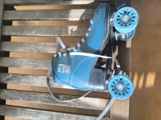 Patines KRF School 4 ruedas, con bolsa de regalo.