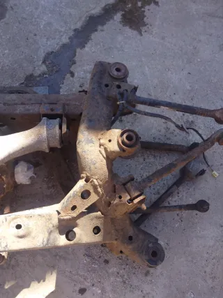 Cuna trasera Mazda RX8