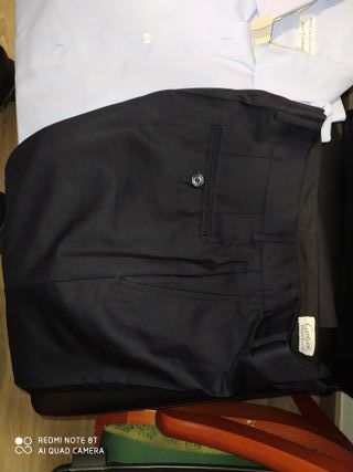 Conjunto Cartier Talla 40: traje camisa y pantalón