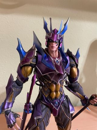 Figura Dragon Knight Play Arts Final Fantasy