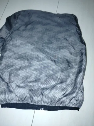 Chaqueta niño gris camuflaje