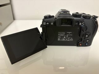 Olympus OM-D E-M1 Mark III con garantía