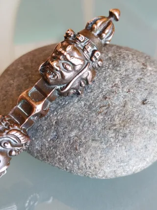 Daga budista Phurba vintage bronce