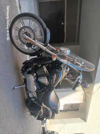 Kawasaki VN 900 Custom - 16.600 km