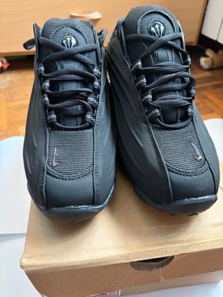 Nike NOCTA Zapatillas Negras y Plateadas