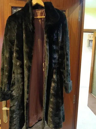 Abrigo Piel Vintage Negro