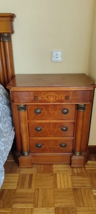 Dormitorio completo madera oscura