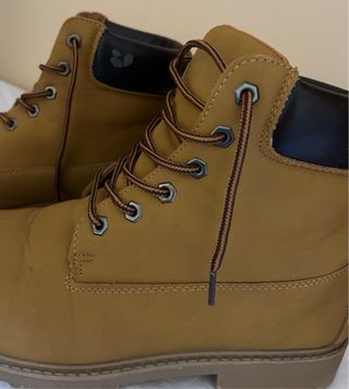 Scarponcini “Vintage” 2000s Y2K