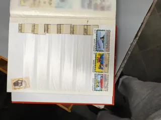 Volume Francobolli 63