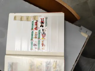 Volume Francobolli 63