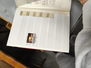 Volume Francobolli 63