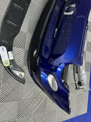 Paragolpes delantero Abarth 500 + accesorios