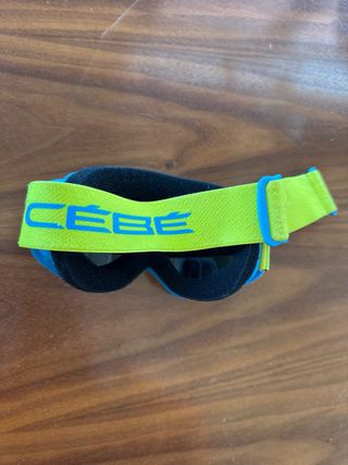 Casco de esquí infantil Rossignol y gafas