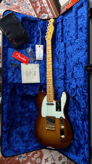 Guitarra eléctrica Fender Telecaster aniversario