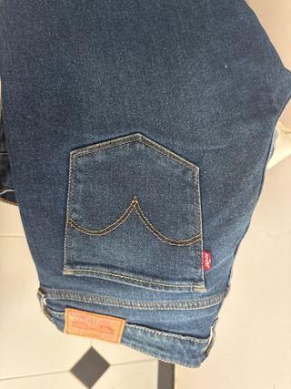 Pantalón vaquero Levi's bootcut T28