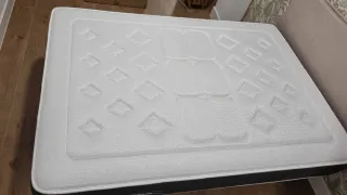 Colchón + Base tapizada