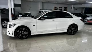 Mercedes C 300 de 🔋 Etiqueta CERO - AMG & Techo