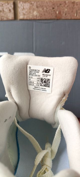 New Balance 9060 Sea Salt Nuevas