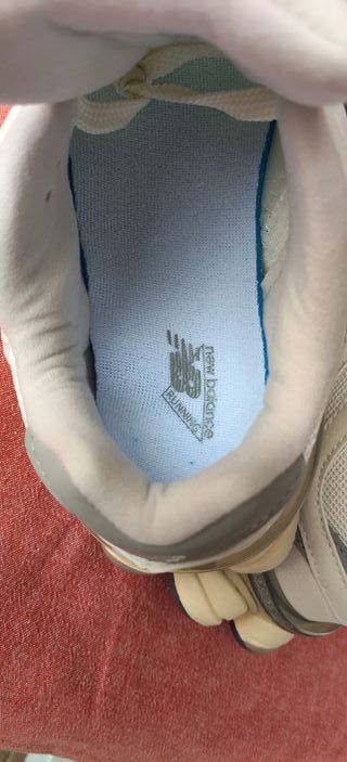 New Balance 9060 Sea Salt Nuevas