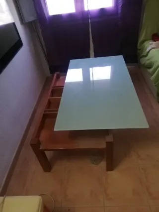Mesa de comedor extraible y centro de cristal