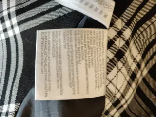 Falda tableada cuadros blanco y negro