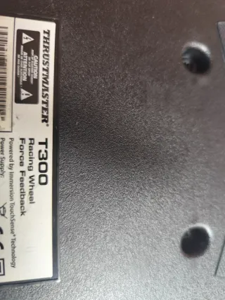 Base Thrustmaster T300 PS4/PS3 Averiada