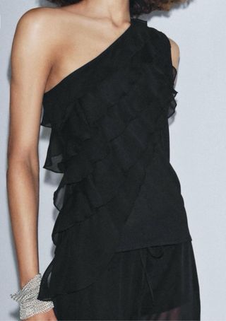 Top asimétrico volantes ZARA TallaM. NUEVO.