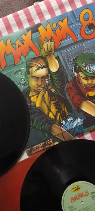 Discos Vinilos , Colecciones y Mas....