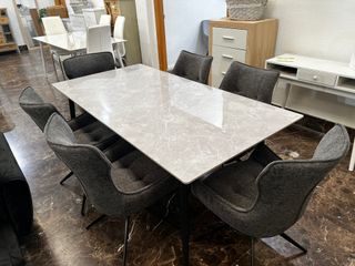 CHOLLO!! Mesa Comedor Marmol y Metal